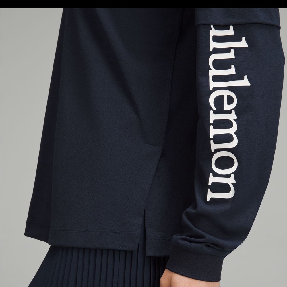 Lululemon Athletica Navy Long Sleeve Tee - Picture 3 of 6